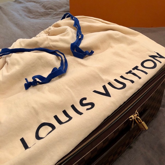 Meet the Posher Other - Meet your Posher, Jennie